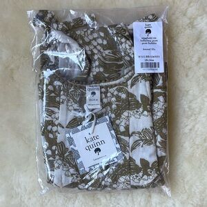 Kate Quinn ballerina bubble in fennel lily